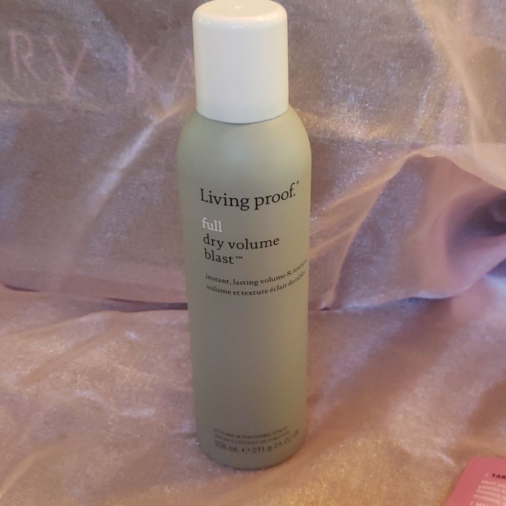 Living proof full dry volume blast